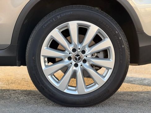 Used 2020 Mercedes-Benz GLC 300 image 2