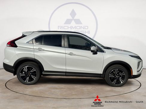 New 2026 Mitsubishi Eclipse Cross SE image 2