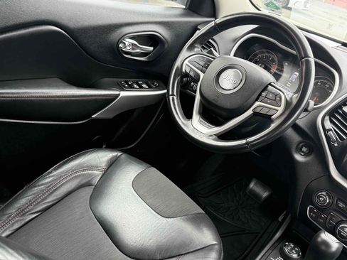 Used 2018 Jeep Cherokee Trailhawk image 66