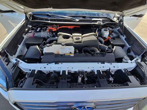 Certified 2023 Toyota Sequoia Limited w/ Tow Technology Package image 32