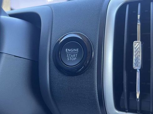 New 2025 Ford Expedition Max Active image 16