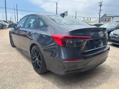 Used 2023 Honda Civic Sport image 5