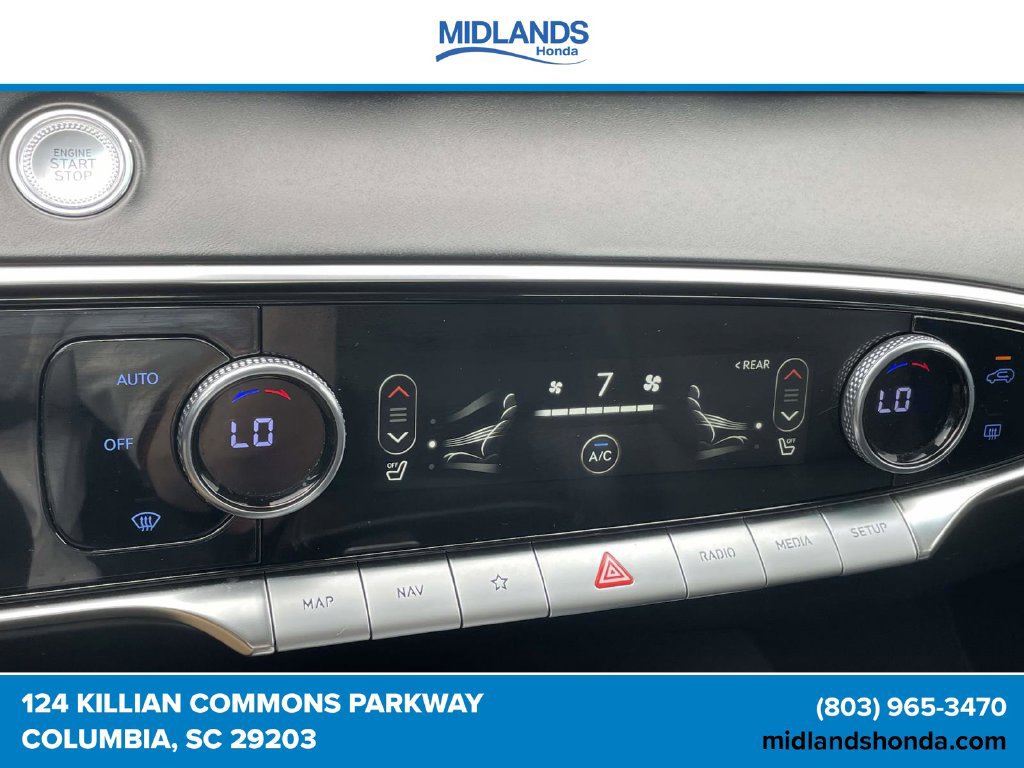 Used 2025 Genesis GV70 2.5T AWD/4WD image 29