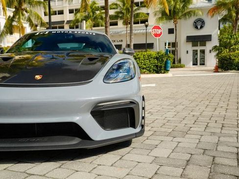 Used 2024 Porsche 718 Cayman GT4 RS image 15