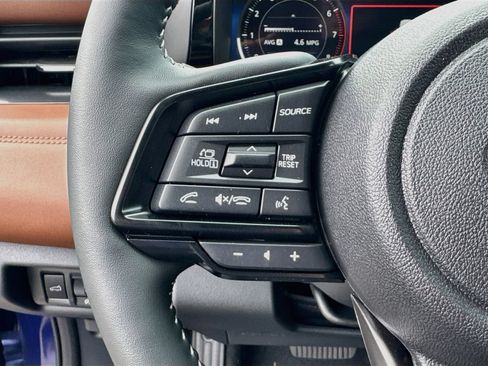 New 2026 Subaru Outback Touring AWD/4WD image 8