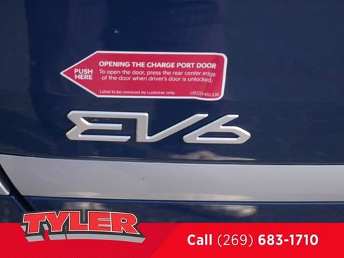 New 2025 Kia EV6 Light w/ Light LR Technology Package AWD/4WD image 13
