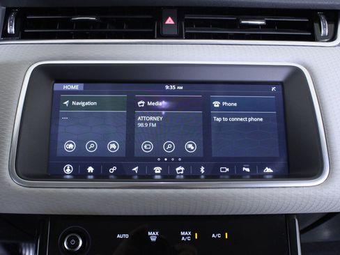 Used 2020 Land Rover Range Rover Evoque S image 26