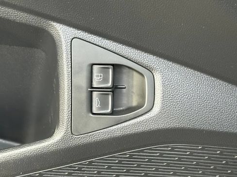 Used 2021 Volkswagen Jetta SEL FWD image 21
