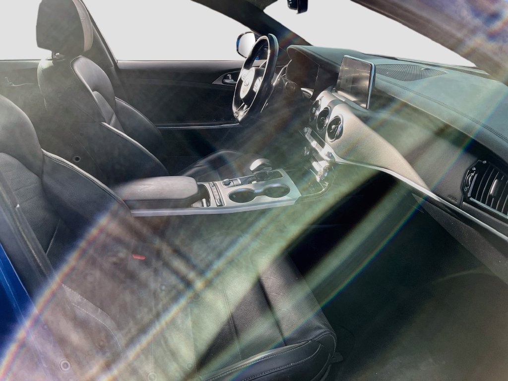 Used 2019 Kia Stinger GT2 AWD/4WD image 29