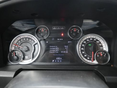 Used 2015 RAM 1500 Outdoorsman image 6