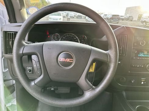 Used 2024 GMC Savana 2500 w/ Driver Convenience Package image 11