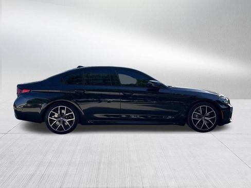 Used 2022 BMW 540i w/ M Sport Package RWD image 3