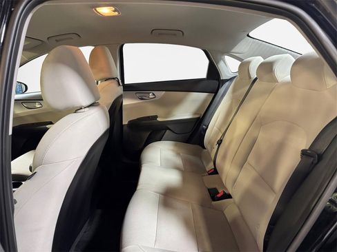 Certified 2023 Kia Forte LXS image 24