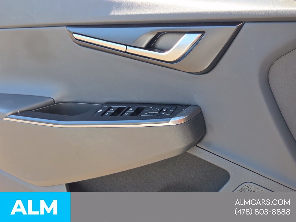 Used 2025 Kia EV6 Light RWD image 30