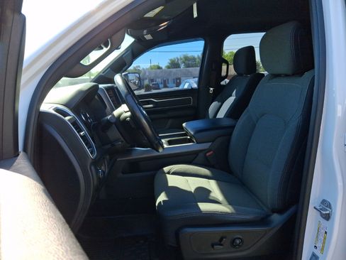 Used 2020 RAM 1500 Big Horn AWD/4WD image 13