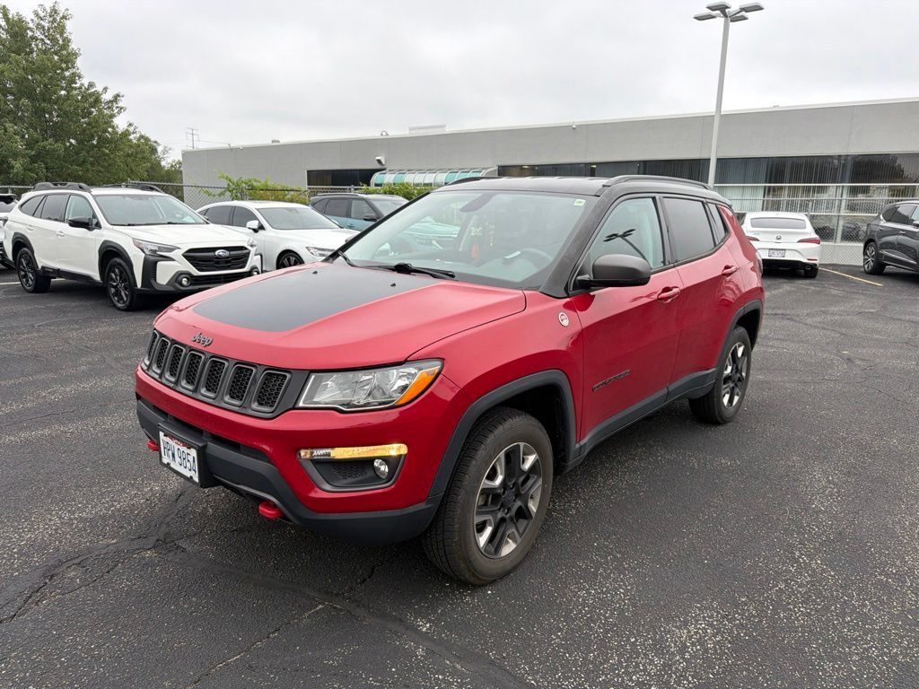 Used 2018 Jeep Compass Trailhawk w/ Navigation Group AWD/4WD image 3
