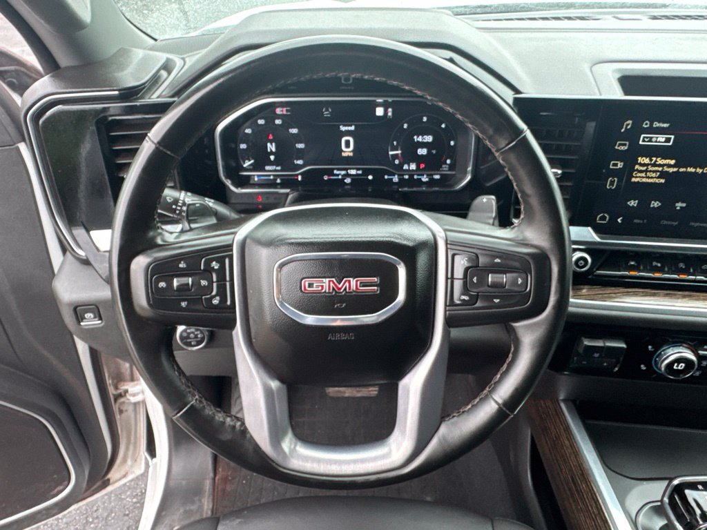 Used 2025 GMC Sierra 1500 Elevation w/ Elevation Premium Package AWD/4WD image 15