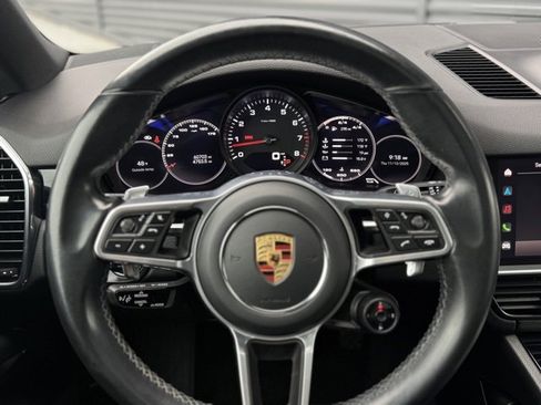 Certified 2022 Porsche Cayenne Coupe image 19