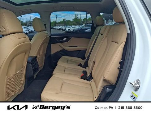 Used 2023 Audi Q7 3.0T Premium Plus w/ Premium Plus Package AWD/4WD image 12