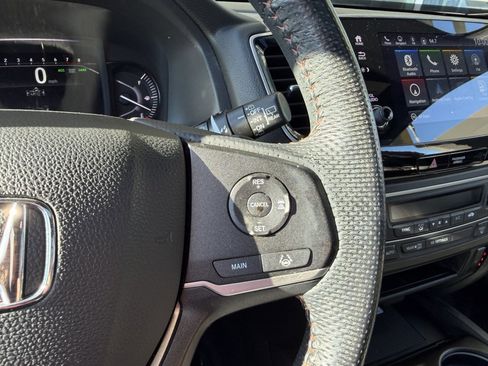 Used 2023 Honda Passport TrailSport image 28