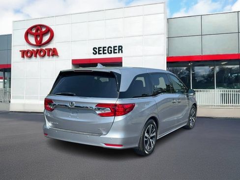 Used 2019 Honda Odyssey Elite image 3