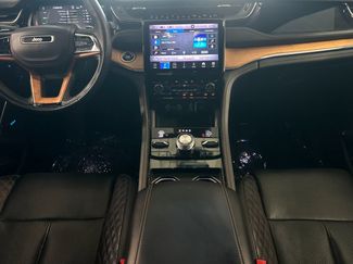 Used 2023 Jeep Grand Cherokee Summit AWD/4WD video 4