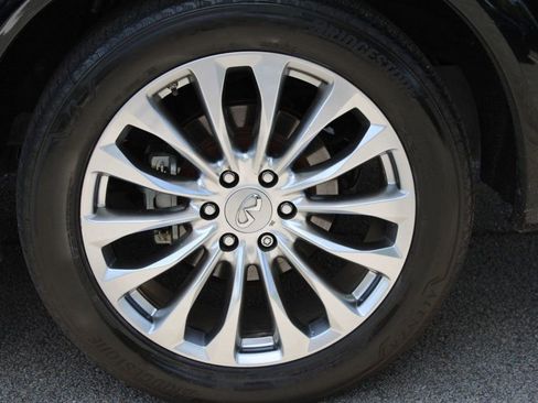 Used 2017 INFINITI QX80 2WD w/ Deluxe Technology Package image 43