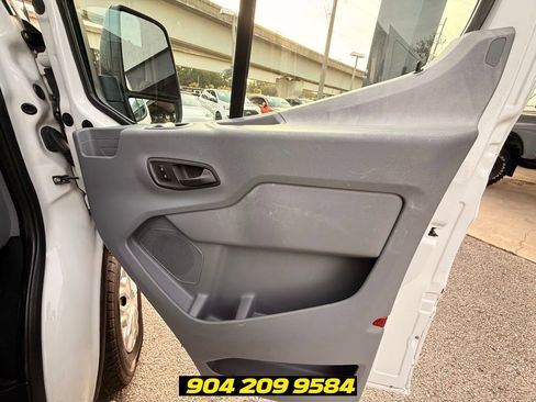 Used 2019 Ford Transit 250 130 Low Roof w/ Exterior Upgrade Package RWD image 34