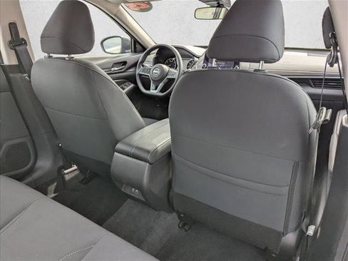 Used 2025 Nissan Altima 2.5 SV image 27