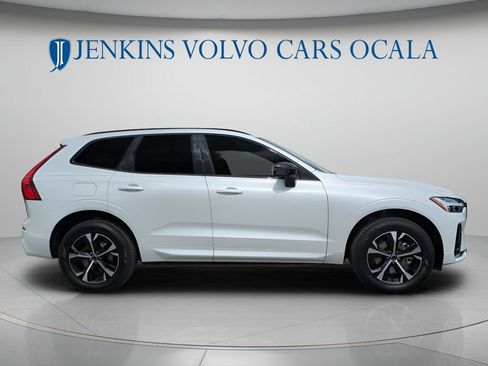 New 2026 Volvo XC60 B5 Core AWD/4WD image 2