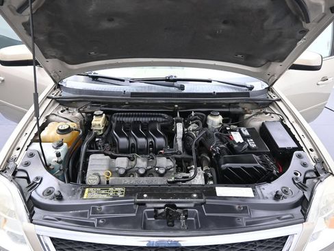 Used 2006 Ford Five Hundred SE FWD image 30