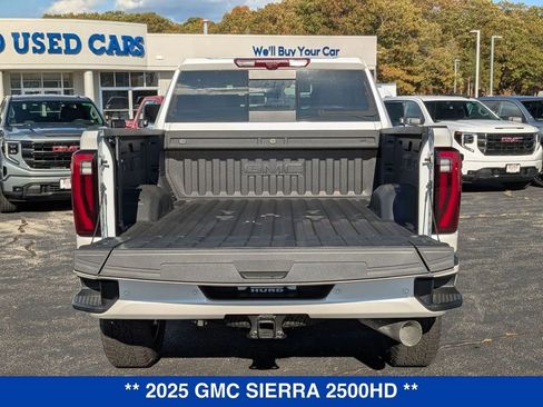 New 2025 GMC Sierra 2500 Denali w/ Denali Reserve Package image 35