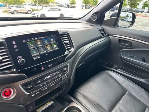 Used 2023 Honda Passport EX-L image 25