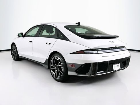 Used 2024 Hyundai Ioniq 6 SEL RWD image 5