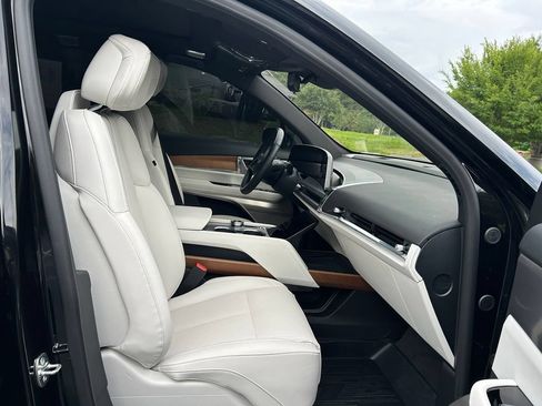 Used 2026 Cadillac Vistiq Sport w/ LPO, Floor Liner Package AWD/4WD image 53