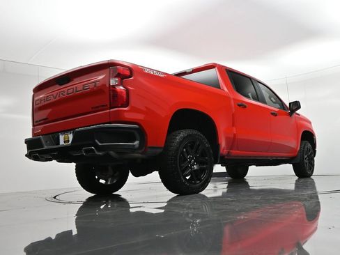 Used 2024 Chevrolet Silverado 1500 Custom Trail Boss w/ LPO, Dark Essentials Package AWD/4WD image 21