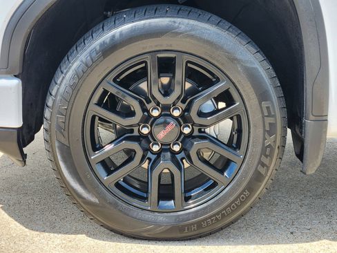 Used 2026 GMC Sierra 1500 Elevation RWD image 21