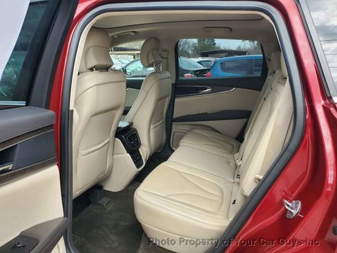 Used 2017 Lincoln MKX Reserve w/ Lincoln MKX Climate Package image 18