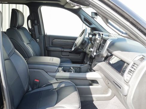 Used 2025 RAM 2500 Limited image 25