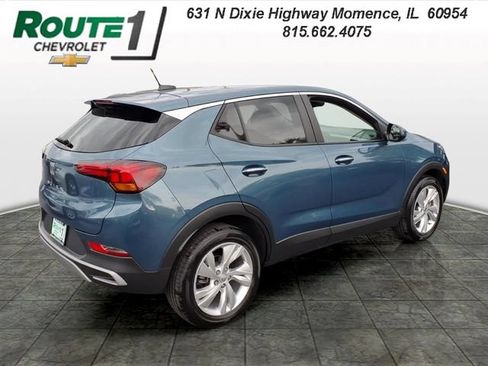 Used 2025 Buick Encore GX Preferred w/ Comfort Package FWD image 3