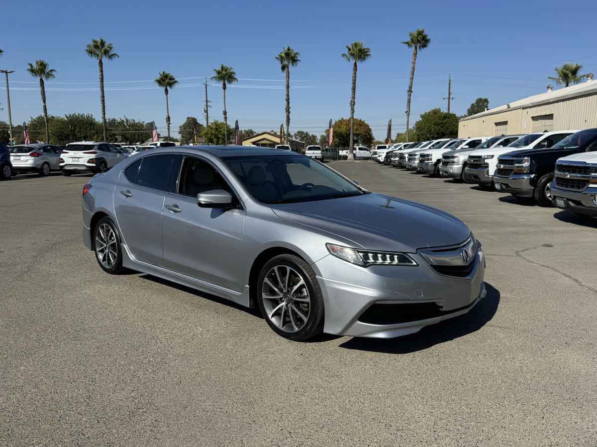 Used 2017 Acura TLX w/ Technology Package AWD/4WD image 2
