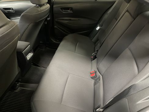 Used 2023 Toyota Corolla LE w/ LE Premium Package image 32