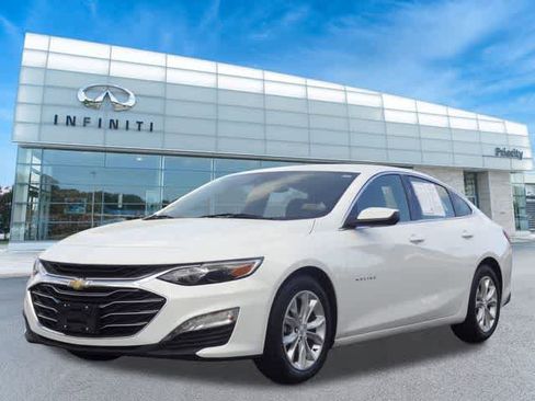 Used 2023 Chevrolet Malibu LT image 1