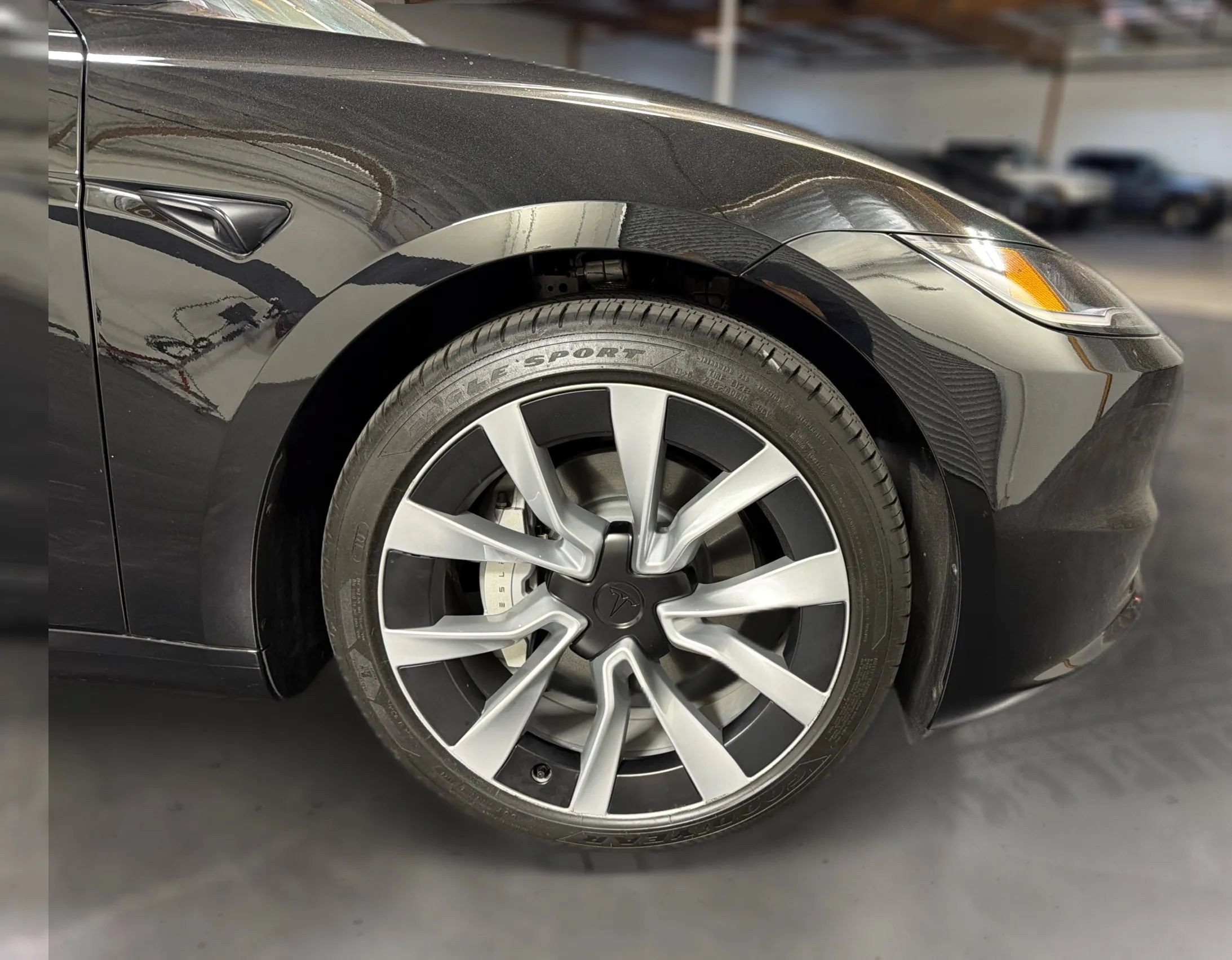 Used 2025 Tesla Model 3 Long Range AWD/4WD image 17
