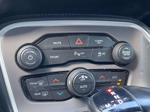 Used 2021 Dodge Challenger GT w/ Blacktop Package RWD image 18