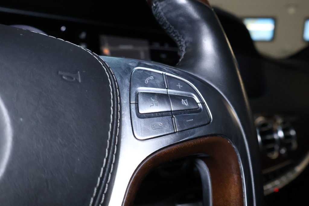 Used 2015 Mercedes-Benz S 550 4MATIC Sedan image 23