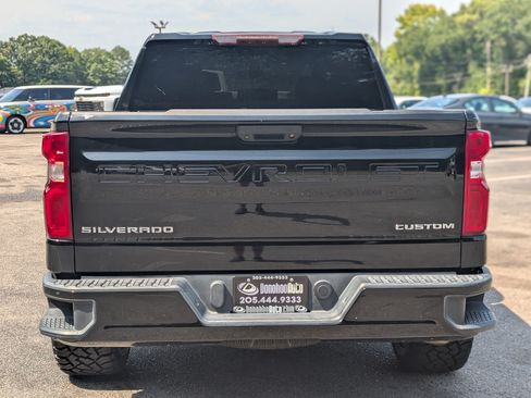 Used 2020 Chevrolet Silverado 1500 Custom RWD image 8