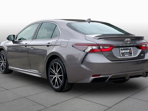 Used 2024 Toyota Camry SE FWD image 12