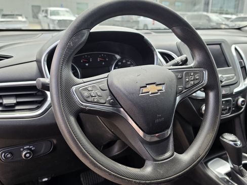 Used 2020 Chevrolet Equinox LT image 10