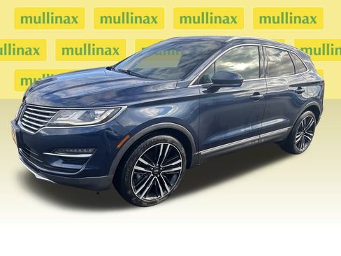 Used 2017 Lincoln MKC Reserve image 14